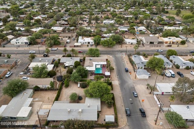 2558 E Glenn Street, Tucson, AZ 85716