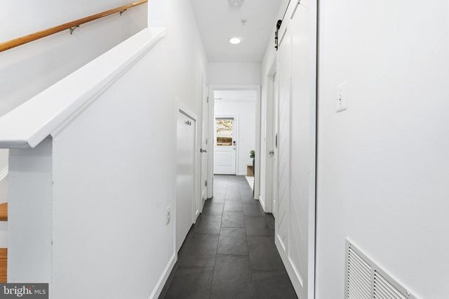 353 L ST SE, Washington, DC 20003