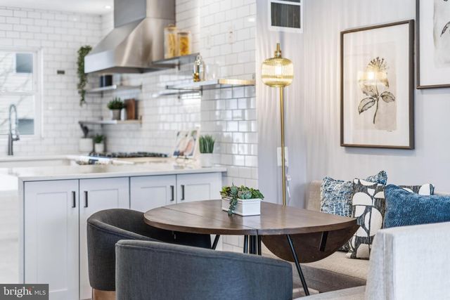 353 L ST SE, Washington, DC 20003