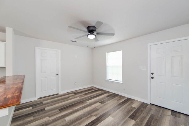 102 Leboeuf Street, Houma, LA 70363