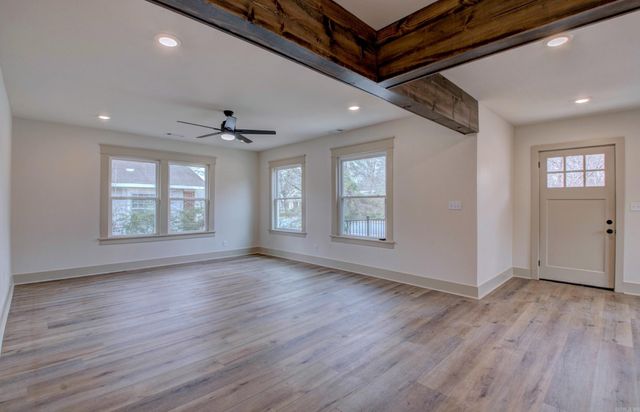 1815 Scott, Conway, AR 72034