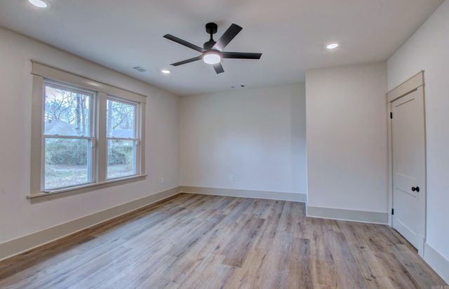 1815 Scott, Conway, AR 72034