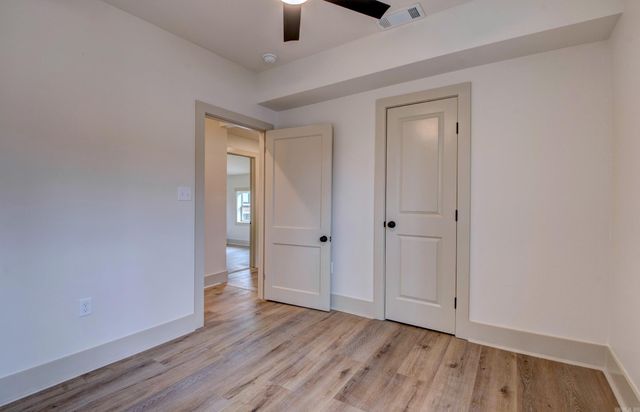 1815 Scott, Conway, AR 72034