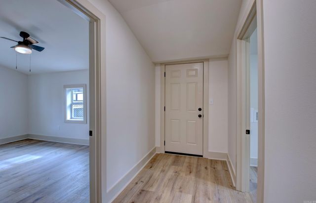 1815 Scott, Conway, AR 72034