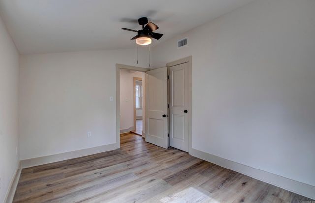 1815 Scott, Conway, AR 72034