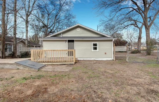 1815 Scott, Conway, AR 72034