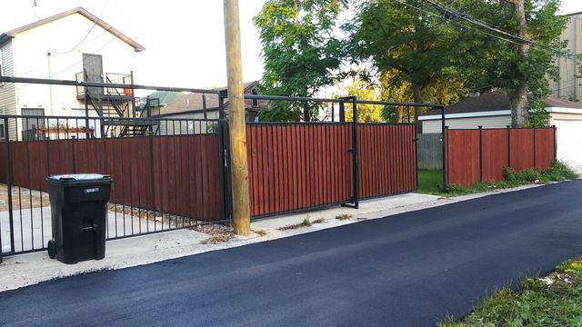 440 N Monticello Avenue, Chicago, IL 60624