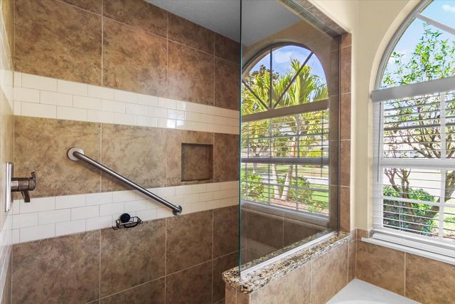 1994 WHITE FEATHER LANE, Nokomis, FL 34275