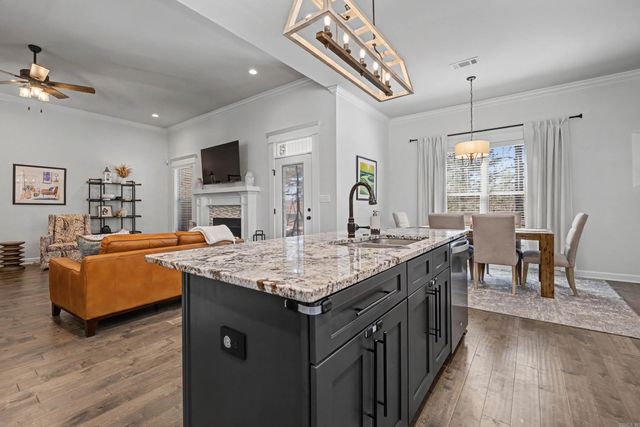 5615 S Shore Drive, Hensley, AR 72065