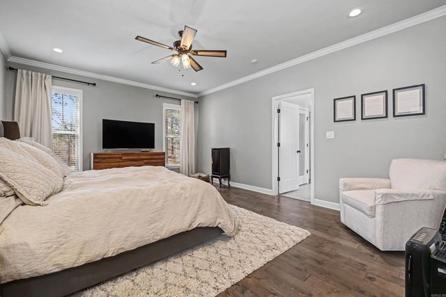 5615 S Shore Drive, Hensley, AR 72065