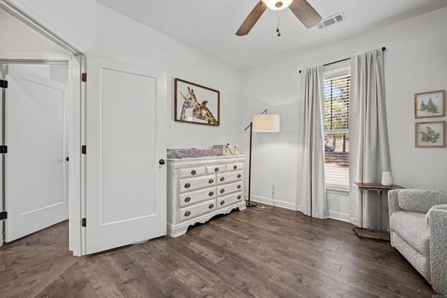 5615 S Shore Drive, Hensley, AR 72065