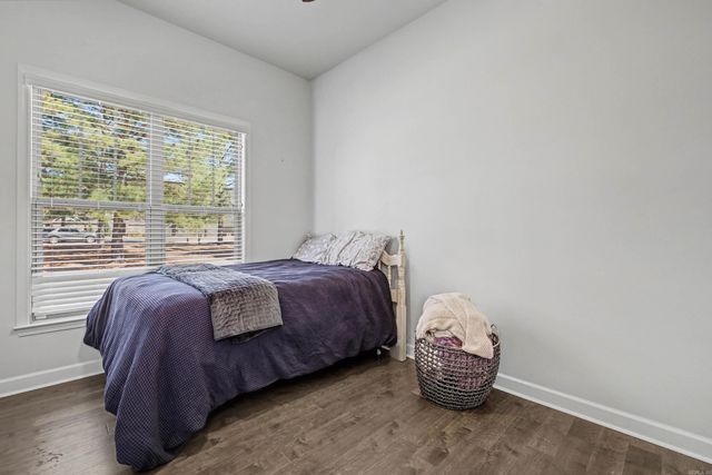 5615 S Shore Drive, Hensley, AR 72065