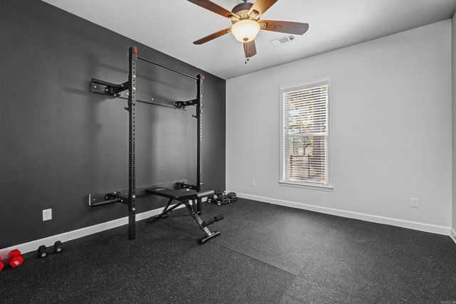 5615 S Shore Drive, Hensley, AR 72065