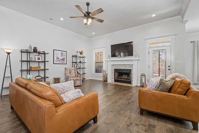 5615 S Shore Drive, Hensley, AR 72065