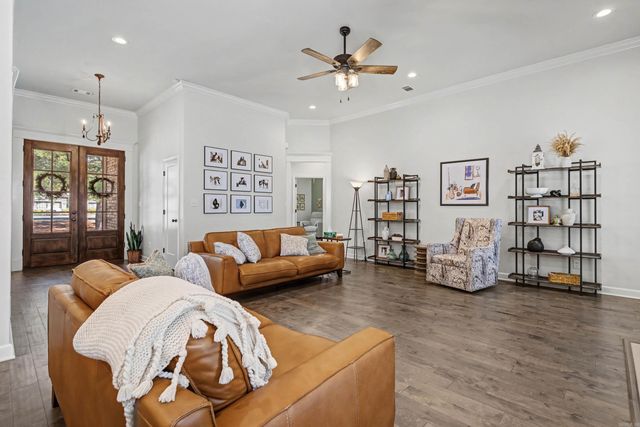 5615 S Shore Drive, Hensley, AR 72065