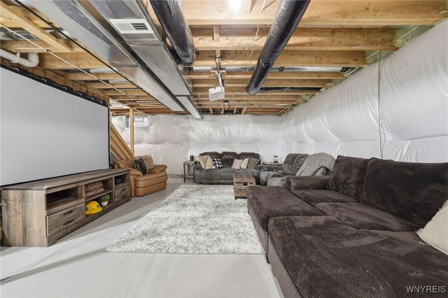 5327 Briannas Nook, Clarence, NY 14031