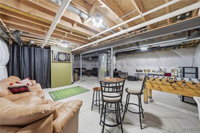 5327 Briannas Nook, Clarence, NY 14031