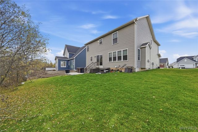 5327 Briannas Nook, Clarence, NY 14031