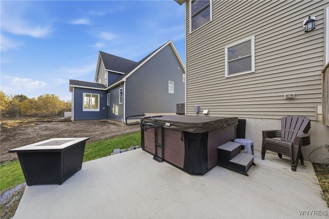 5327 Briannas Nook, Clarence, NY 14031