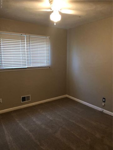 844 Hopwood LN, Virginia Beach, VA 23455