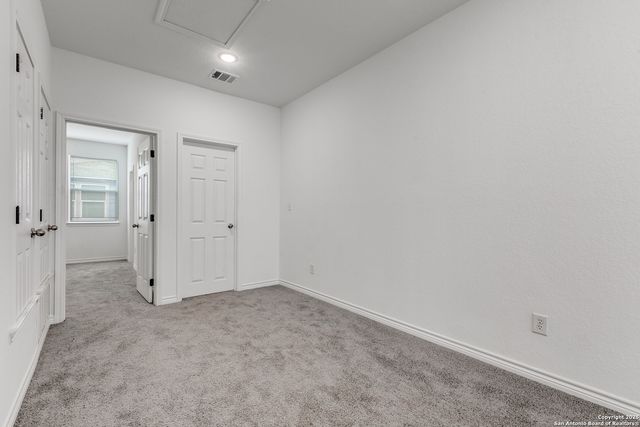1835 W Poplar St Unit 501, San Antonio, TX 78207