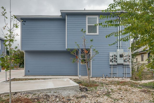 1835 W Poplar St Unit 501, San Antonio, TX 78207