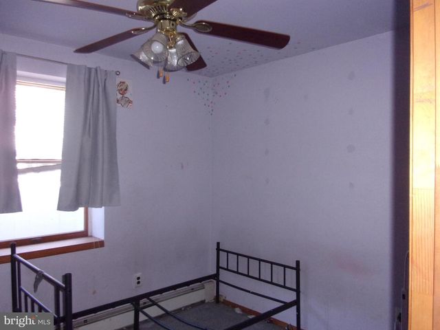 141 OAK AVE, Runnemede, NJ 08078