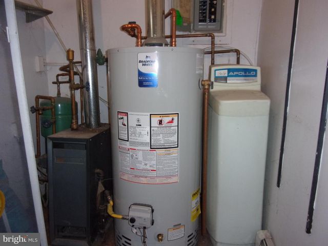 141 OAK AVE, Runnemede, NJ 08078