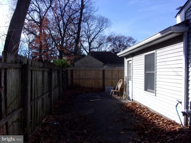 141 OAK AVE, Runnemede, NJ 08078