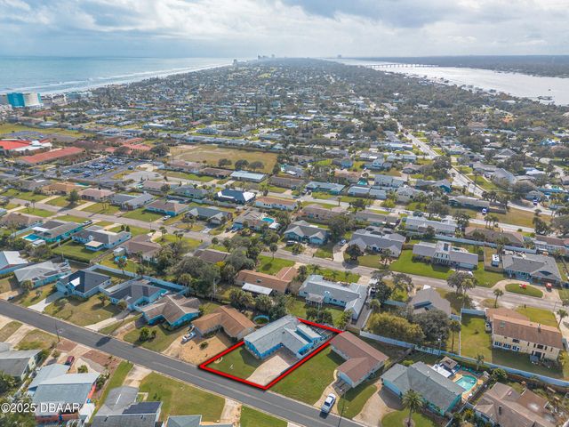 32 Plaza Drive, Ormond Beach, FL 32176