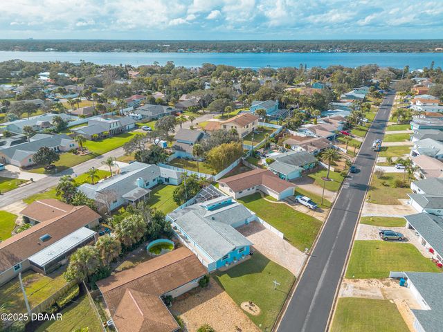32 Plaza Drive, Ormond Beach, FL 32176