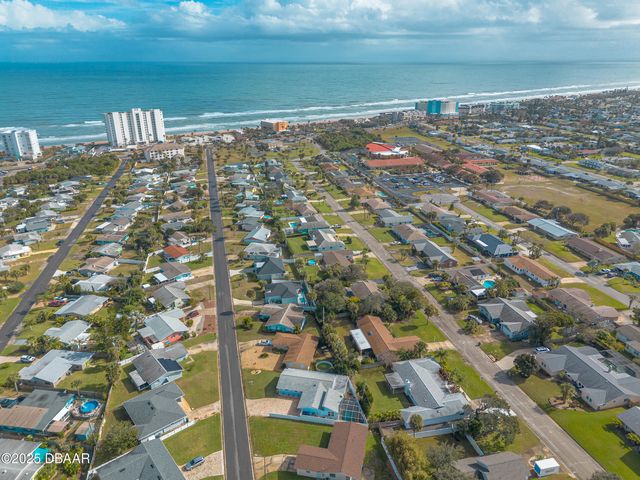 32 Plaza Drive, Ormond Beach, FL 32176