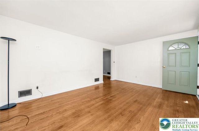 1036 Fritz Avenue, Stroud Twp, PA 18360