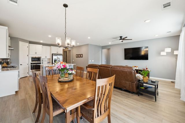 1819 Allwood Ave, Murfreesboro, TN 37128