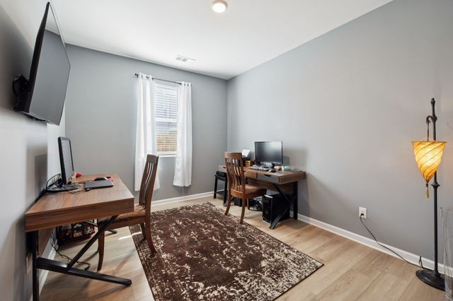 1819 Allwood Ave, Murfreesboro, TN 37128