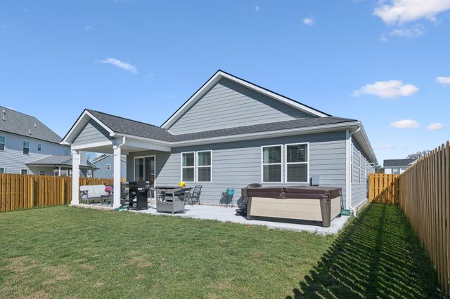 1819 Allwood Ave, Murfreesboro, TN 37128