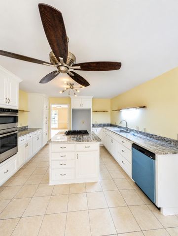 5 Plantation Acres, Little Rock, AR 72210