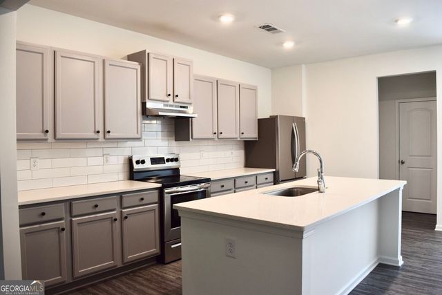 541 Ruths Drive, Woodstock, GA 30188