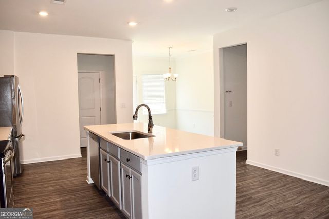 541 Ruths Drive, Woodstock, GA 30188