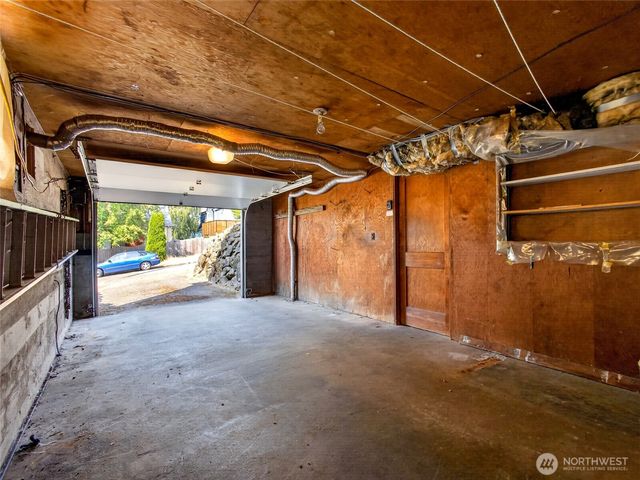 3011 E Pine Street, Seattle, WA 98122