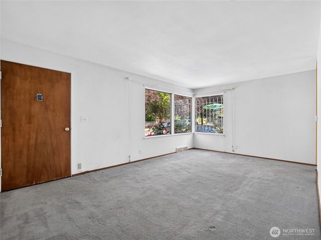 3011 E Pine Street, Seattle, WA 98122