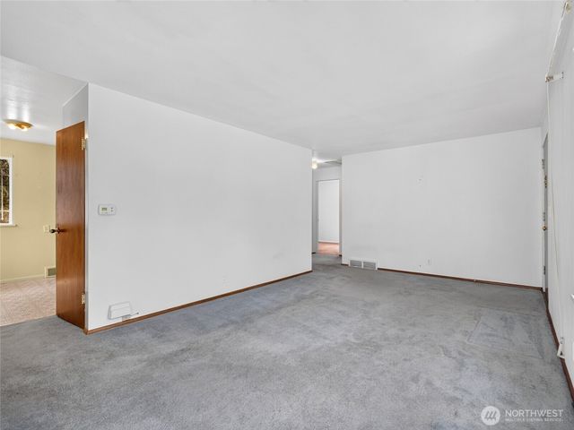 3011 E Pine Street, Seattle, WA 98122