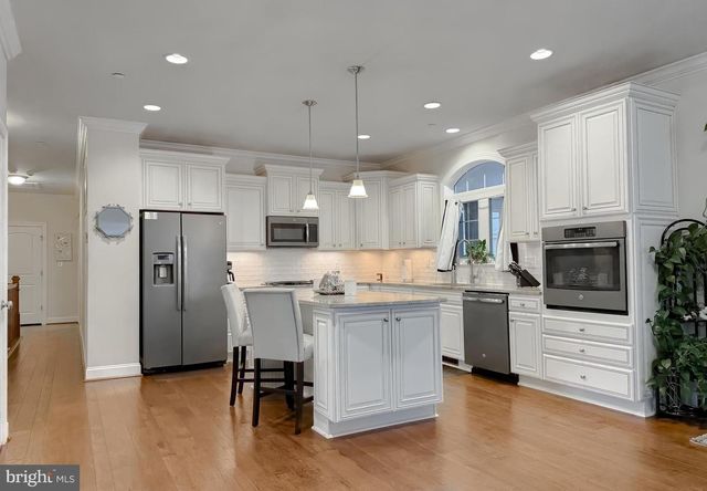 24432 FWD DR, Hollywood, MD 20636