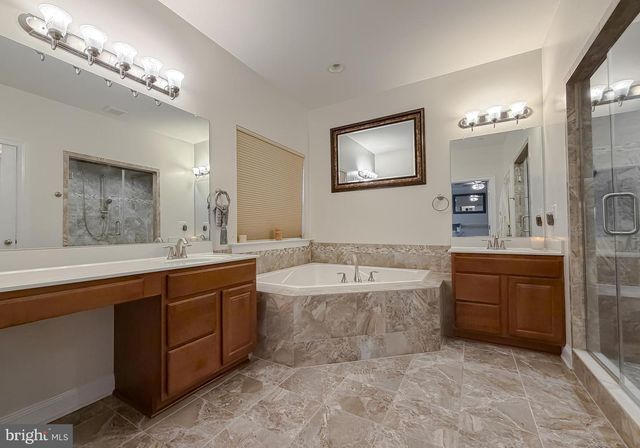 24432 FWD DR, Hollywood, MD 20636