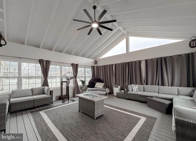 24432 FWD DR, Hollywood, MD 20636