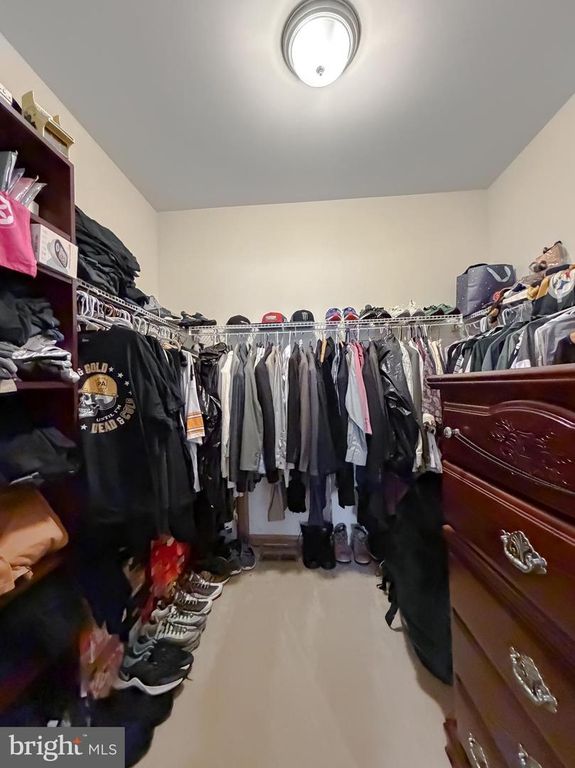 Image 26 of property listing at 24432 FWD DR, Hollywood, MD 20636