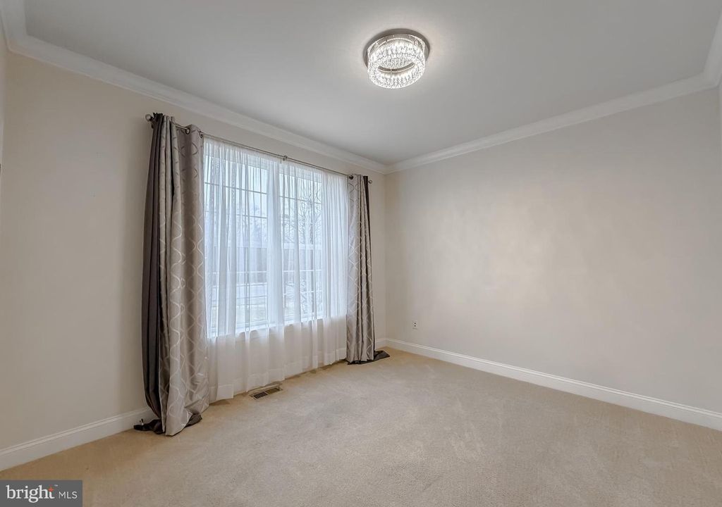 Image 33 of property listing at 24432 FWD DR, Hollywood, MD 20636