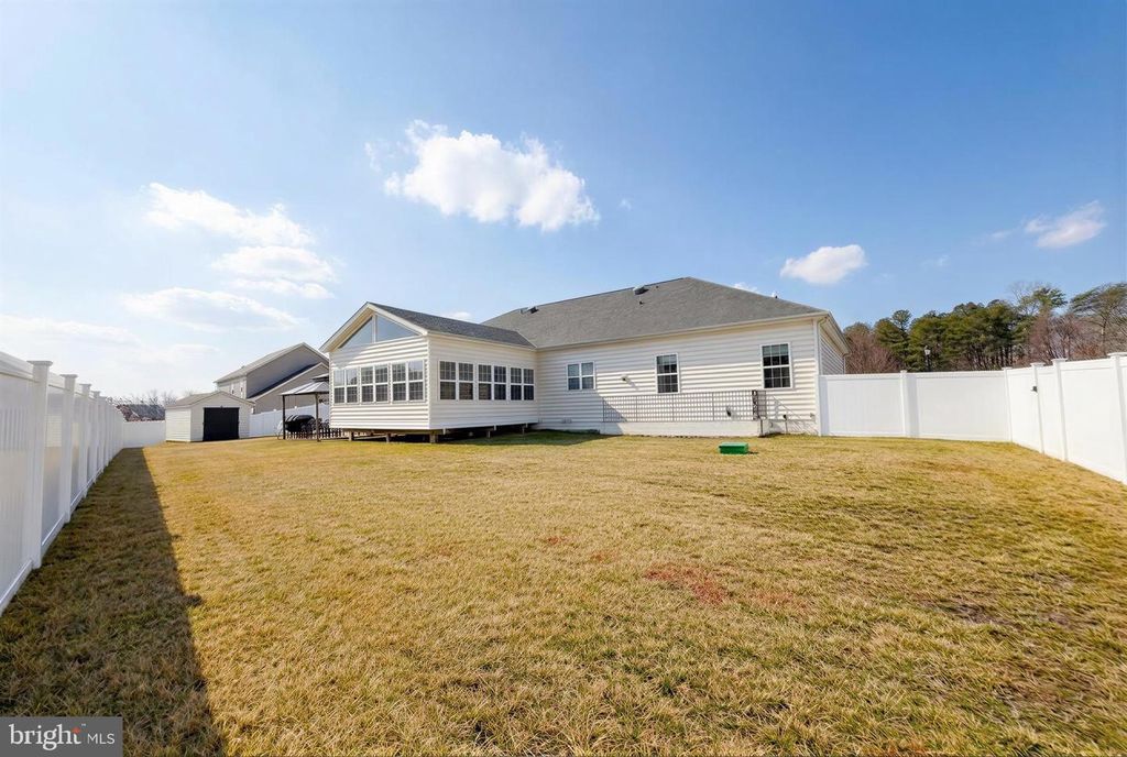 Image 50 of property listing at 24432 FWD DR, Hollywood, MD 20636