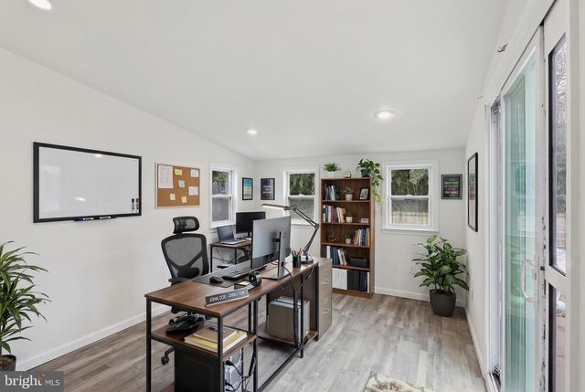 39 HEIGHTS LN, Feasterville Trevose, PA 19053