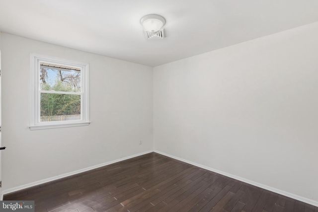 39 HEIGHTS LN, Feasterville Trevose, PA 19053